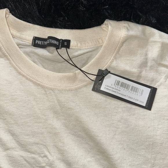 BRAND NEW women’s uk size small cotton sand oversized t-shirt - Picture 2 of 2